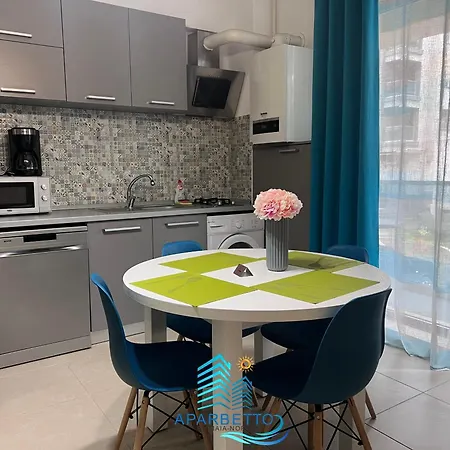 Apartment Aparbetto Bs Mamaia Nord *