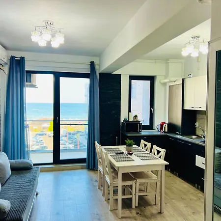 Aparbetto Bs Mamaia Nord アパート
